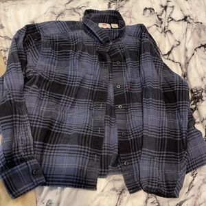 Levi’s flannel